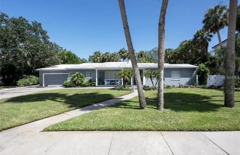 2606 S Hawthorne Cir, FL