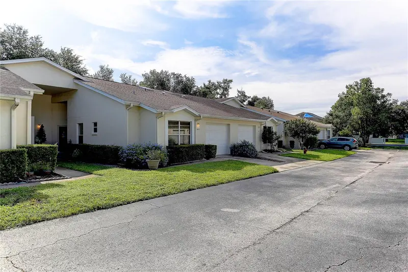 8405 Terrace Meadows Ct #8405, FL