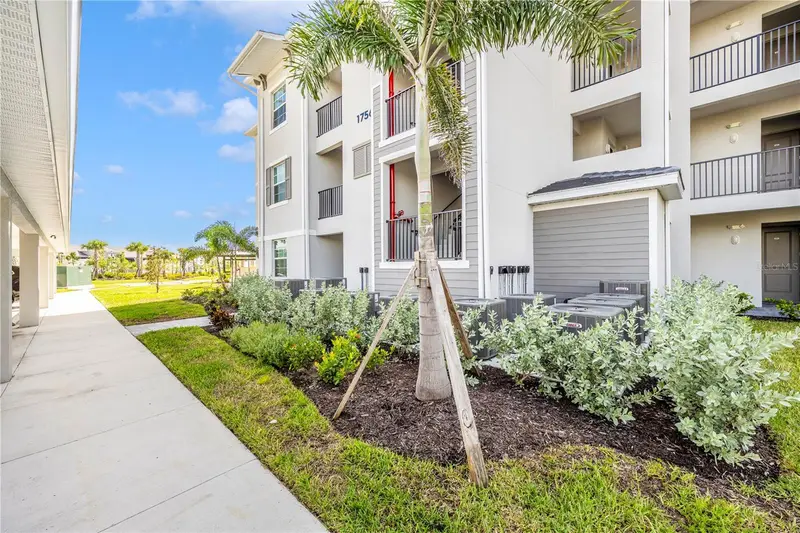 17565 Opal Sand Dr #202, FL