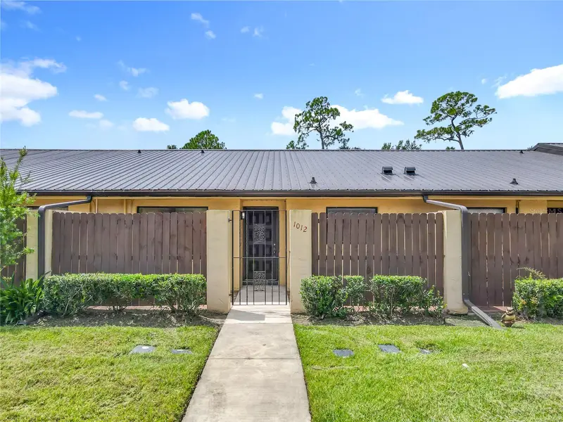 1012 Medinah Dr, FL