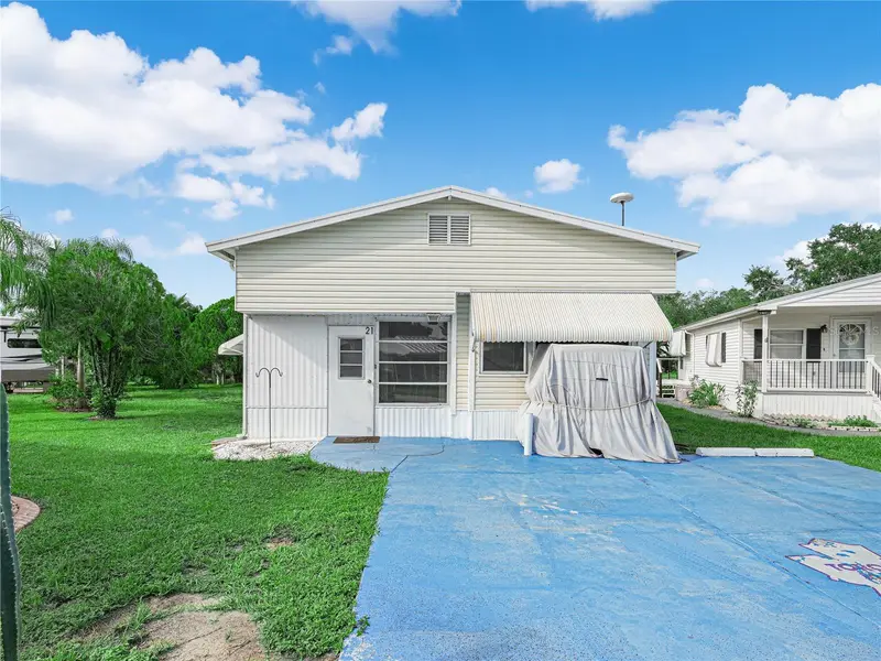 21 Saddlebag Trl S, FL