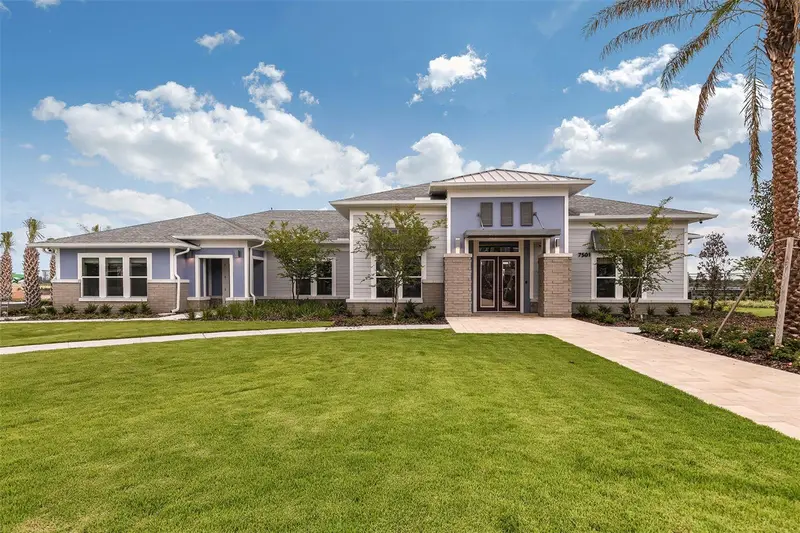7545 Laureate Blvd #7208, FL