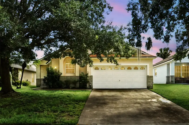 131 S Roma Way, FL