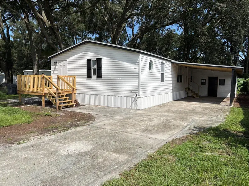 120 Clearwater Ct, FL