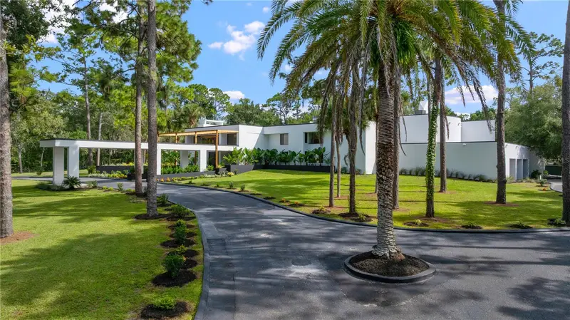 808 Sweetwater Club Blvd, FL