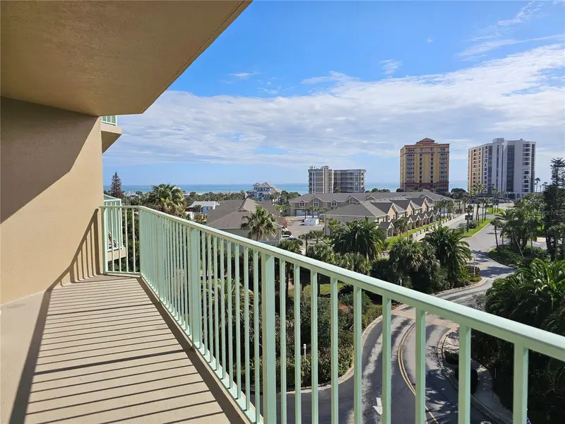 4 Oceans West Blvd #601a, FL