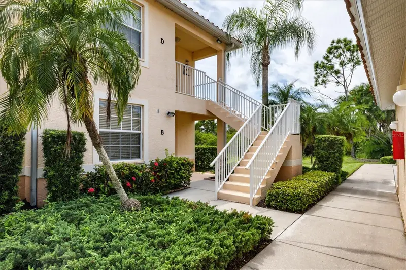 4215 Vicenza Dr #B1, FL