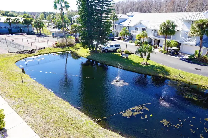 2210 Vista Del Sol Cir #520, FL