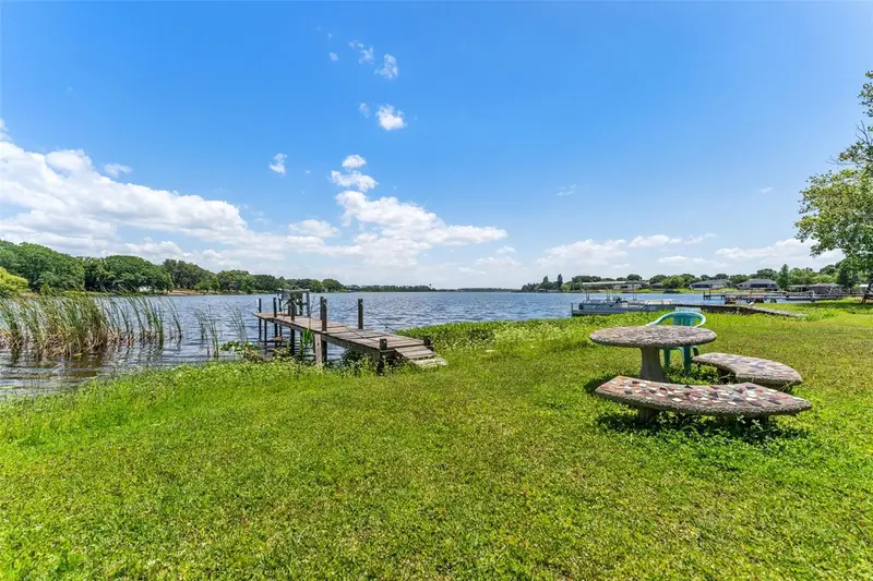 7570 Berkley Rd, FL