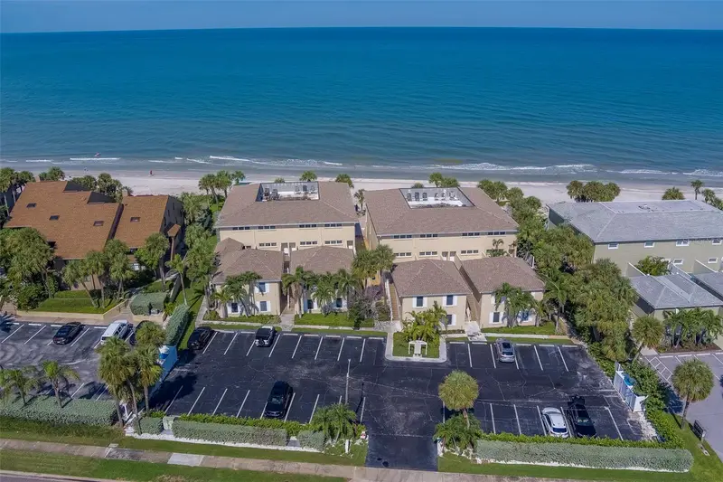 2250 Gulf Blvd #B2, FL