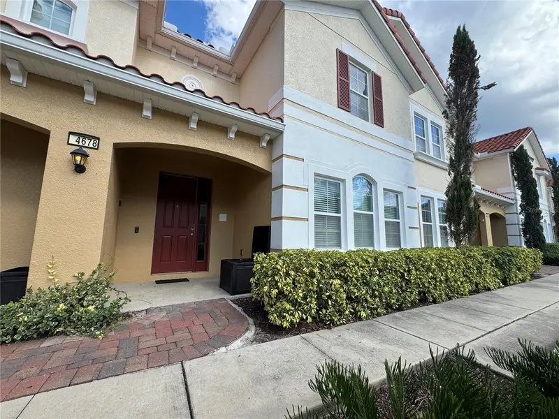 4678 Terrasonesta Dr, FL