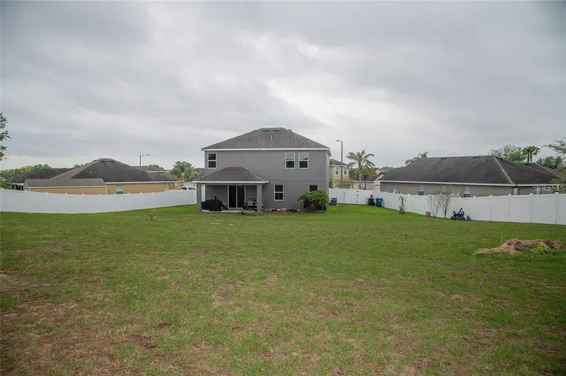 203 Highland Meadows St, FL