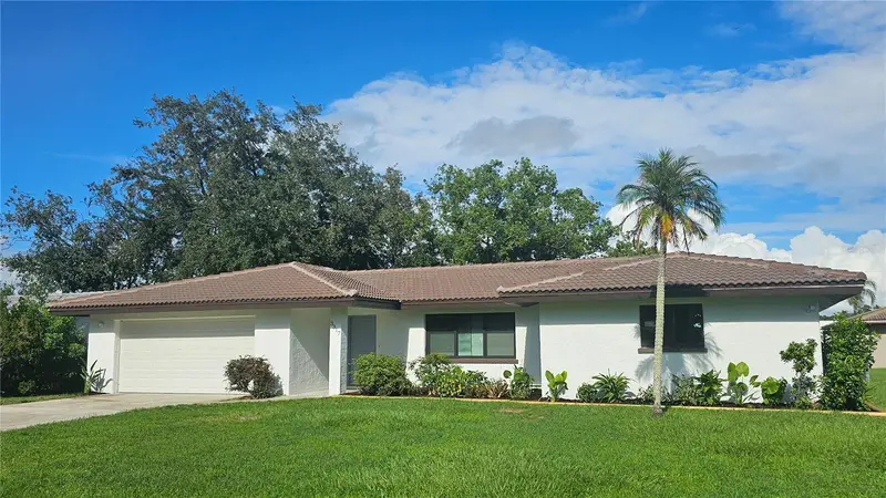 3317 Pine Valley Dr, FL