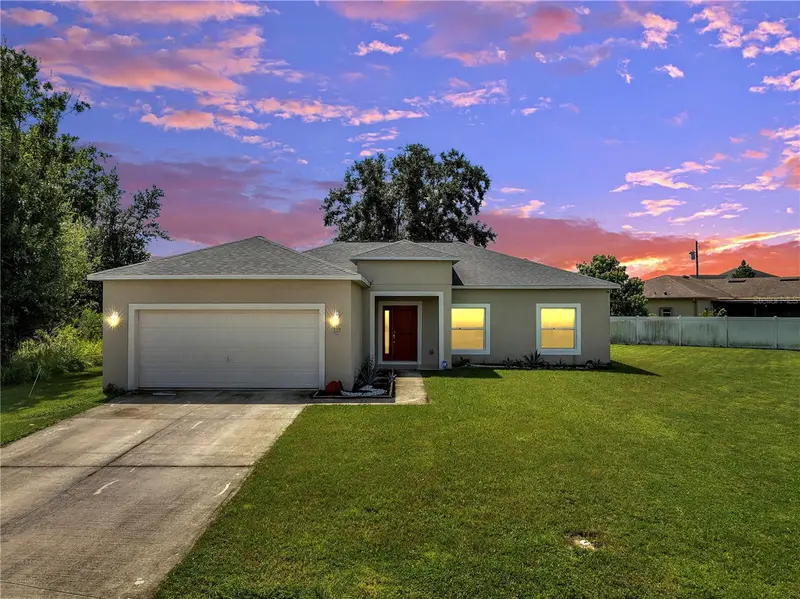 228 Amesbury Ln, FL