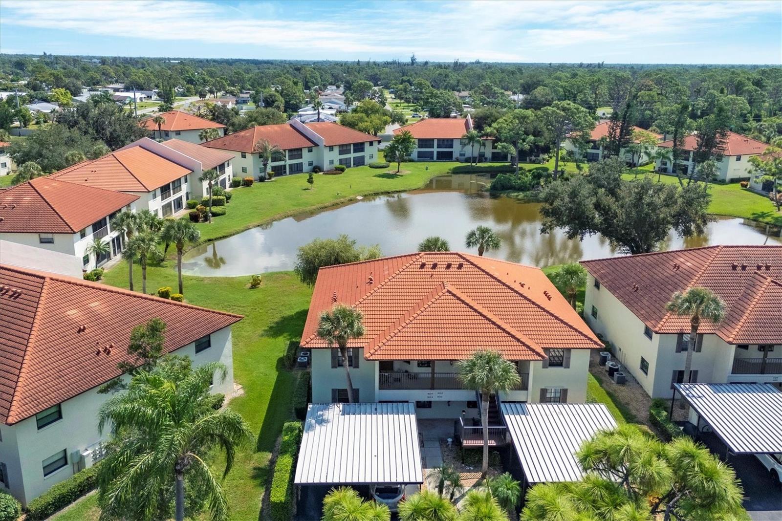 504 Pine Hollow Cir #504, FL