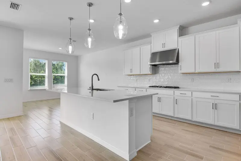 846 Junonia Blvd, FL