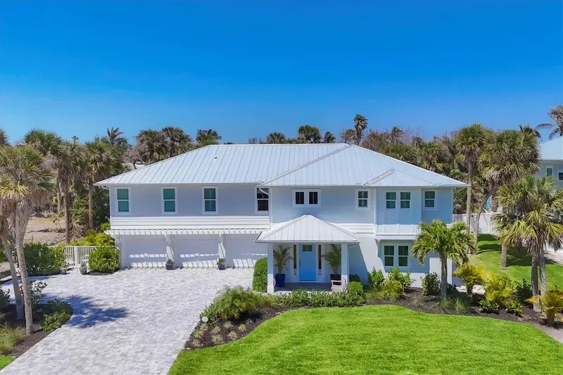 355 Barbarosa St, FL