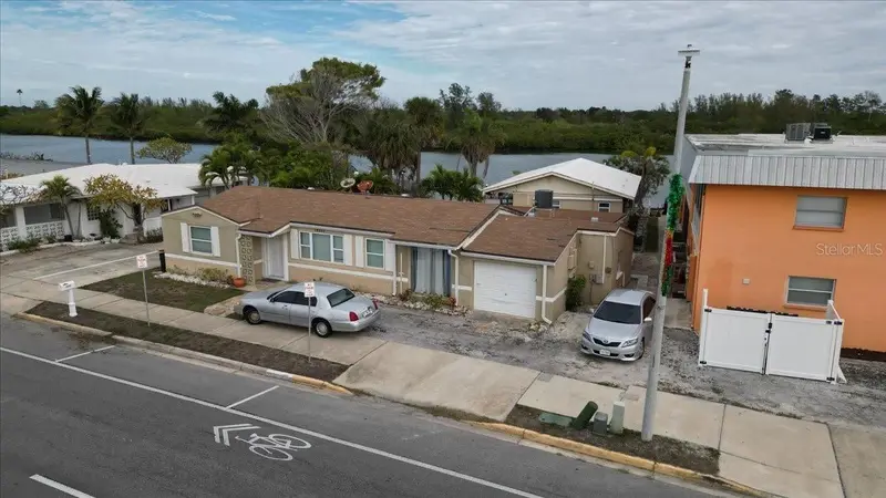 18207 Gulf Blvd, FL