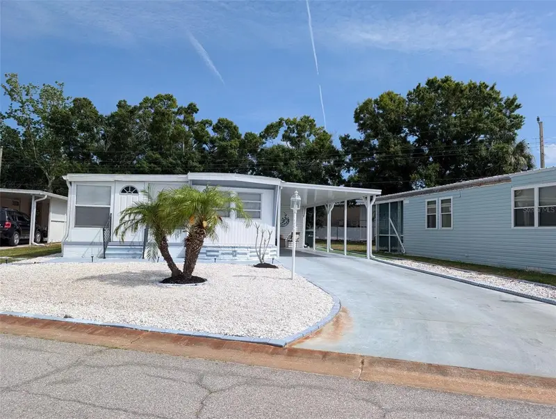 1702 Olympia Fields St, FL