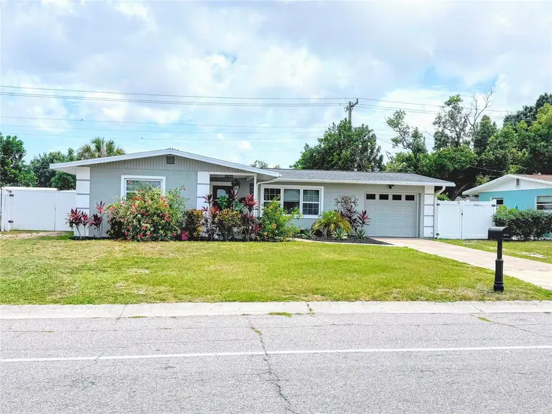 2815 Southern Pkwy W, FL