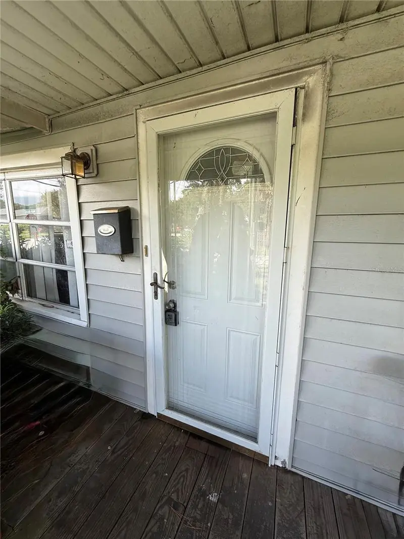 240 Washington Pl, FL