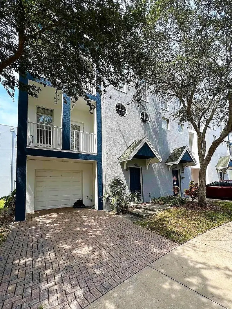 4511 Legacy Park Dr, FL