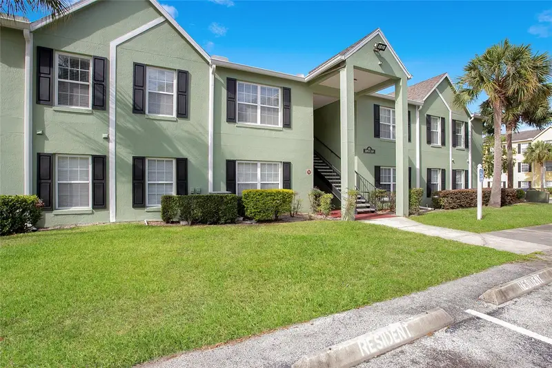 2053 Dixie Belle Dr #2053j, FL