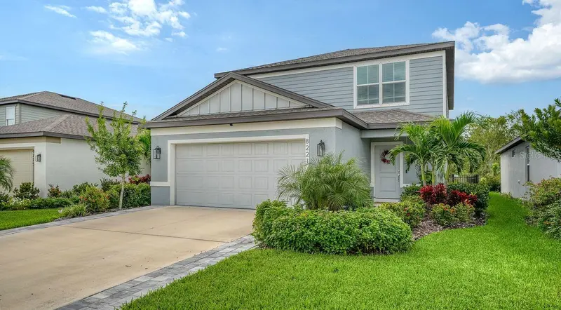 8221 Reefbay Cv, FL