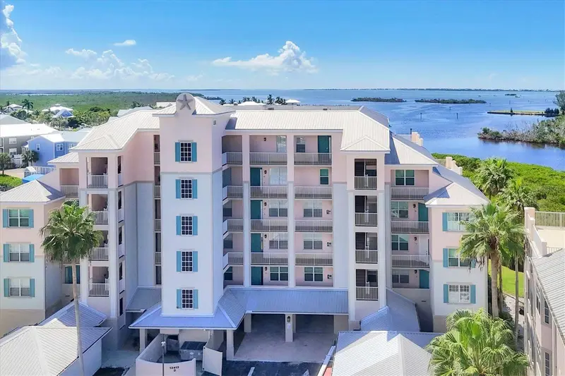 13213 Gasparilla Rd #B601, FL