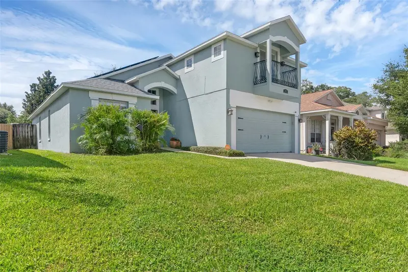155 London Fog Way, FL