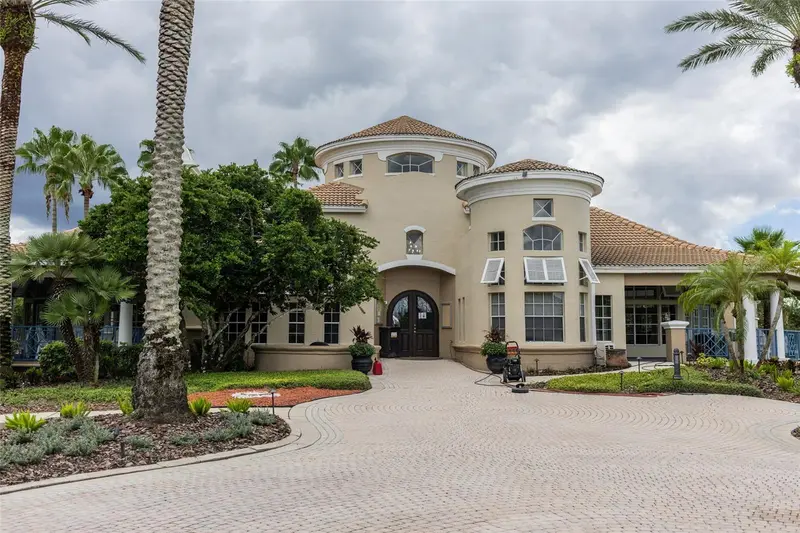 7280 Westpointe Blvd #826, FL