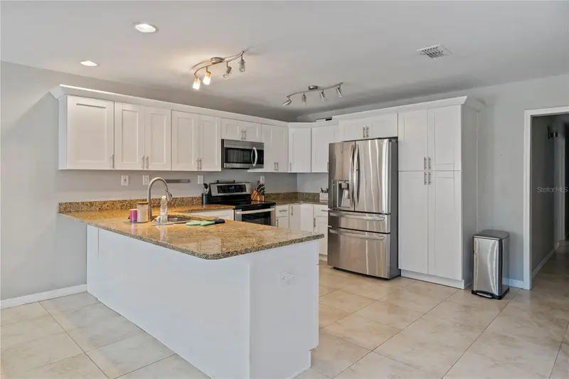 37351 Neighbors Path, FL