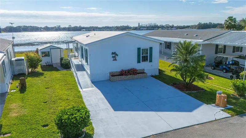 21 Queen Of Waters St, FL
