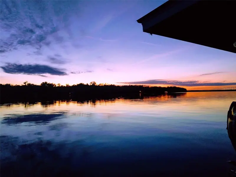 121 N Lake George Dr, FL