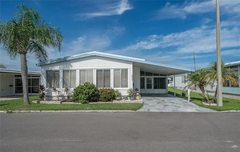 2045 Kona Dr, FL