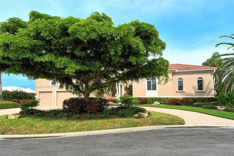 591 Putting Green Lane, FL