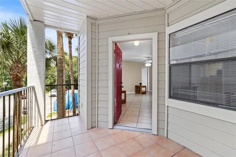 3032 Parkway Blvd #208, FL