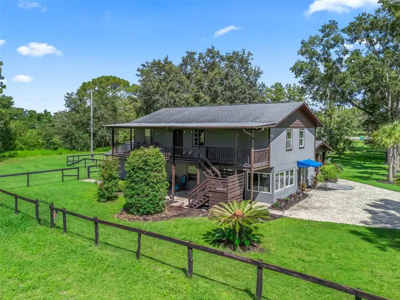 10291 W Highway 40, FL