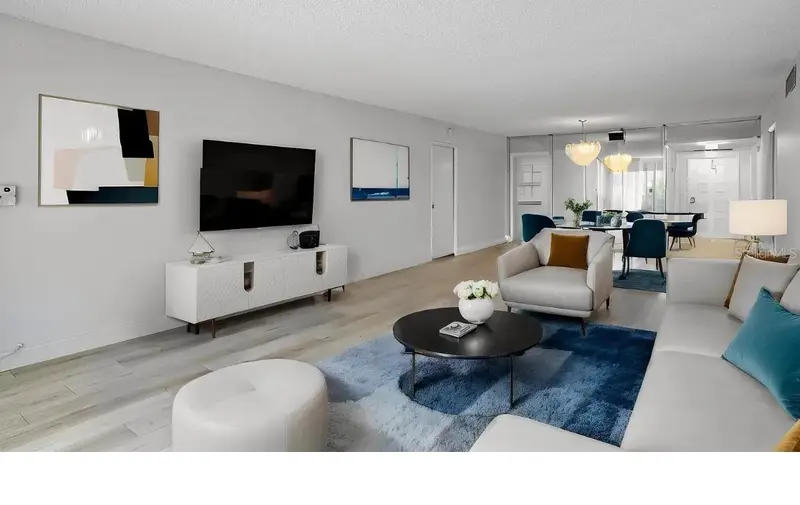 4020 W Palm Aire #402, FL