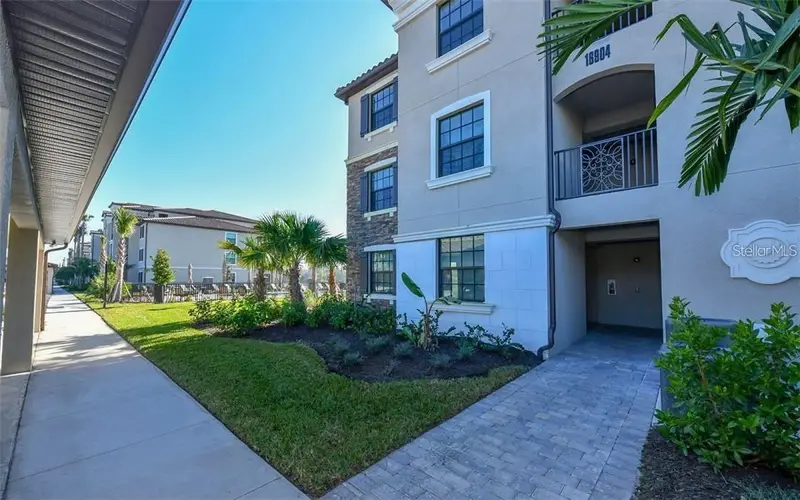 16904 Vardon Terrace #201, FL