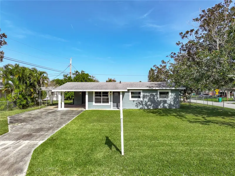 2340 Iowa Dr, FL