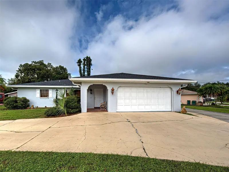 1181 Seacrest Dr Nw, FL