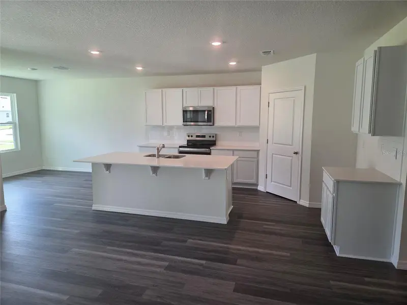 2400 Dawson Ct, FL