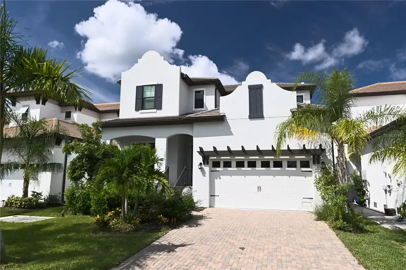 1056 Seagrape Dr, FL