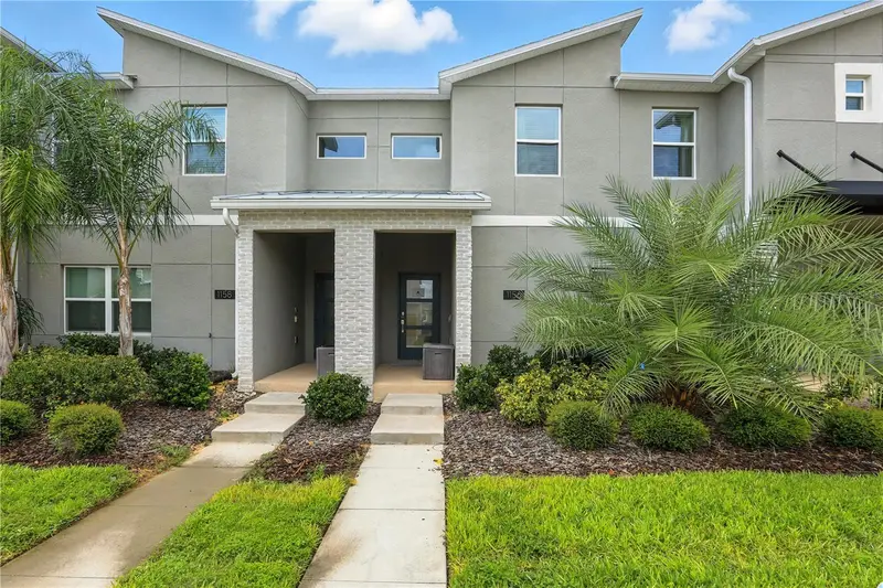 1156 Kingsbarn St, FL