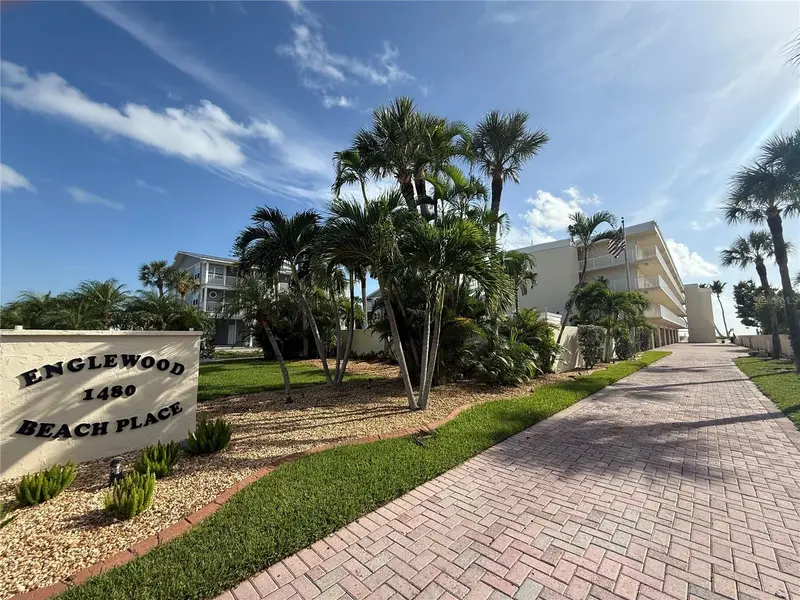 1480 Gulf Blvd #304, FL