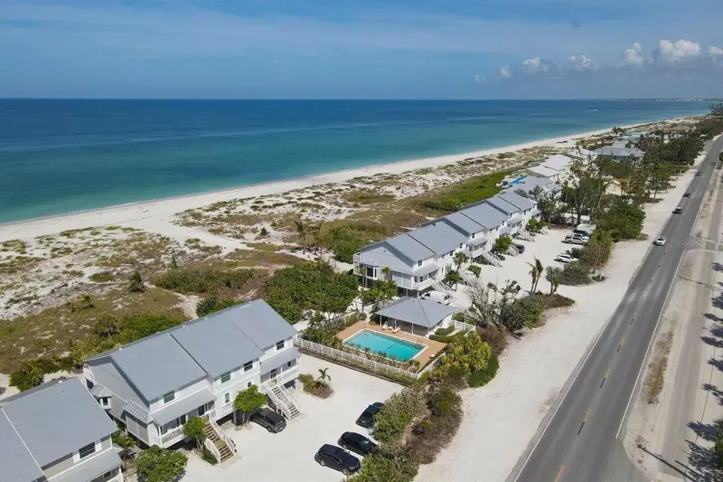 420 Gulf Blvd #13, FL