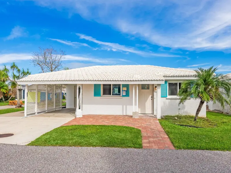 667 El Centro, FL