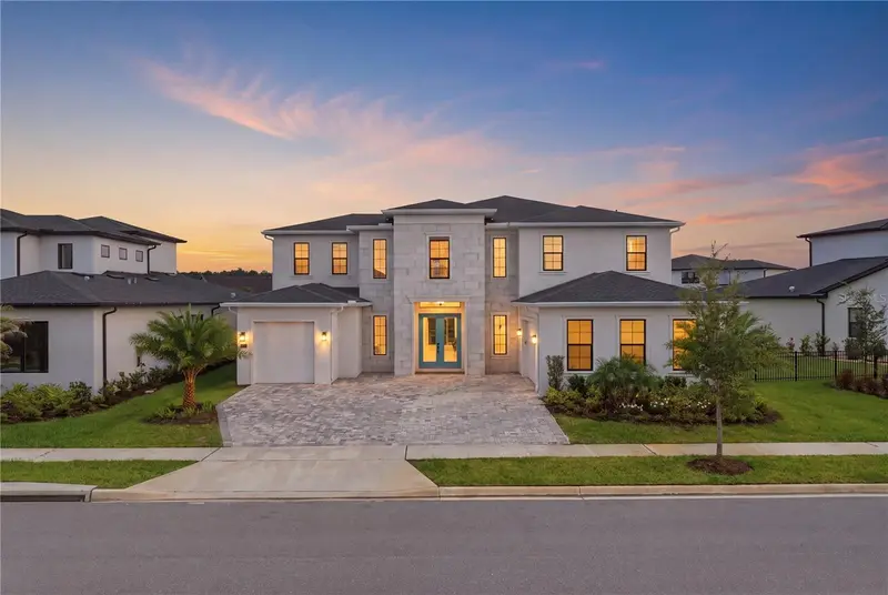 9453 Golden Laurel Ln, FL
