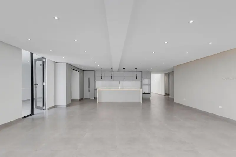 13-12 Santander St, Torrimar #12-13, PR